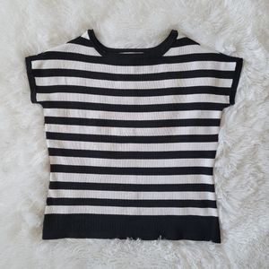 90's/Y2K Joseph A. Qu'est-ce que c'est silk? Cap Sleeve Striped Top